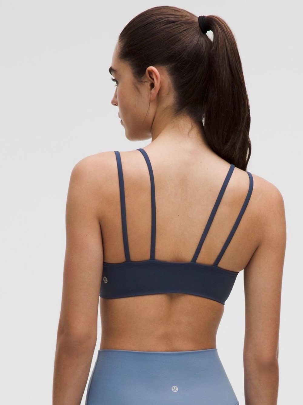 Like new! Lululemon Like a Cloud Jog Bra - light support B/C cup - Picture 3 of 9